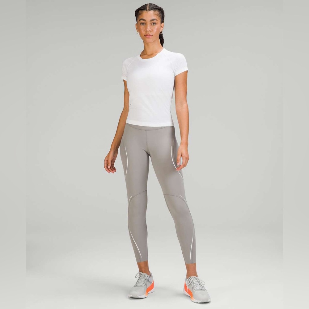 Lululemon Base Pace High-Rise Reflective Tight 25"